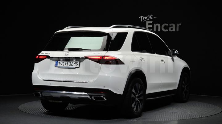 Mercedes Benz GLE Class 2024 — 2