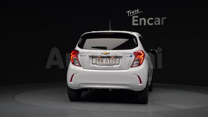 Chevrolet Spark 2017 — 4