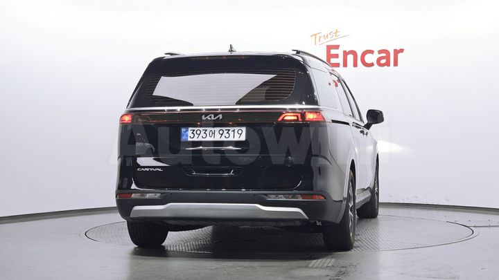 Kia Carnival 2022 — 4