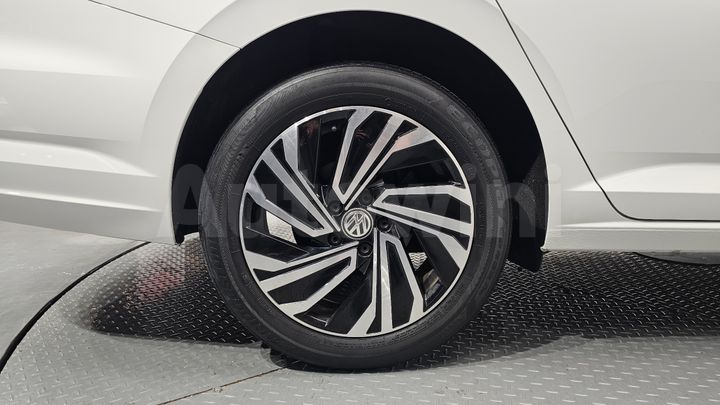 Volkswagen Jetta 2020 — 5