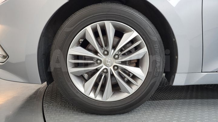 Hyundai Grandeur 2016 — 5