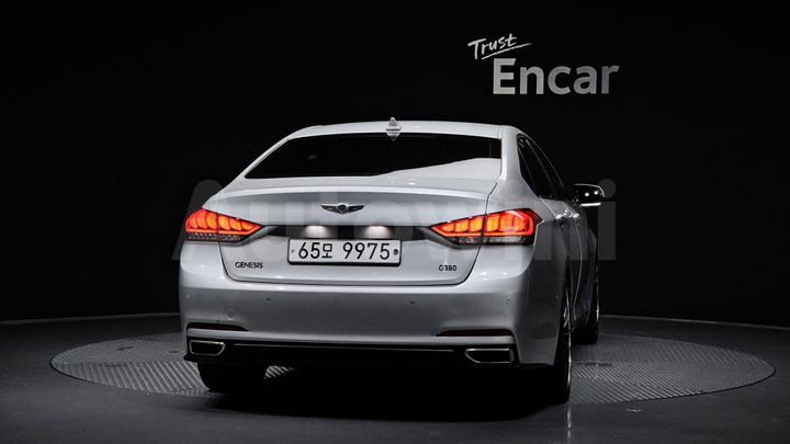 Hyundai Genesis 2015 — 4