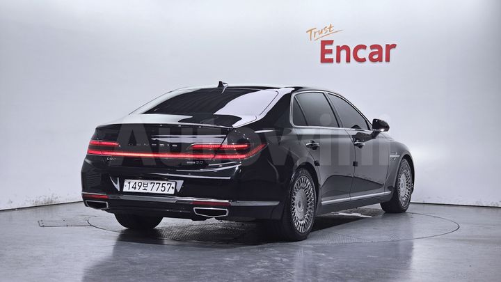 Genesis G90 2020 — 2