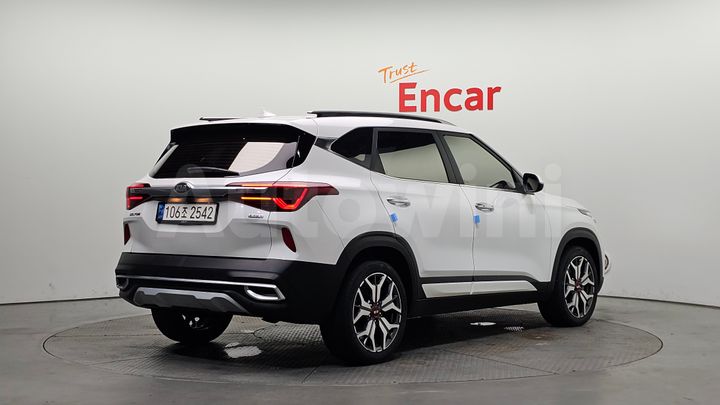 Kia Seltos 2022 — 2