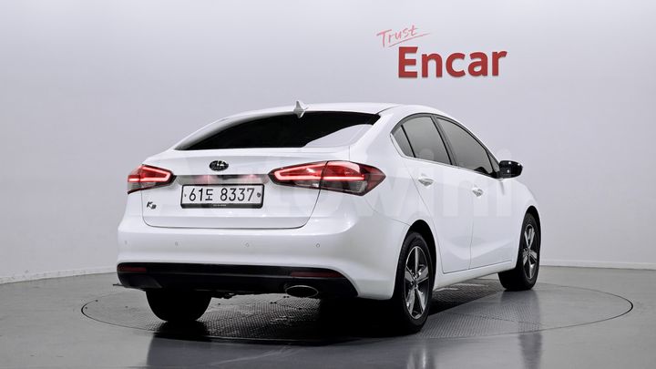 Kia K3 2018 — 2