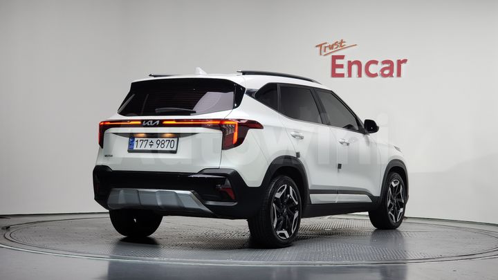 Kia Seltos 2023 — 2