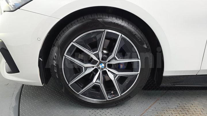BMW 5 Series 2024 — 4