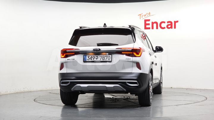 Kia Seltos 2022 — 4