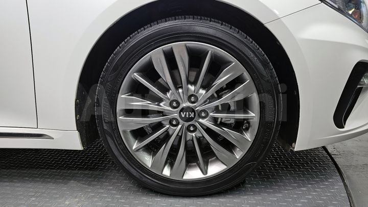 Kia K5 2019 — 4