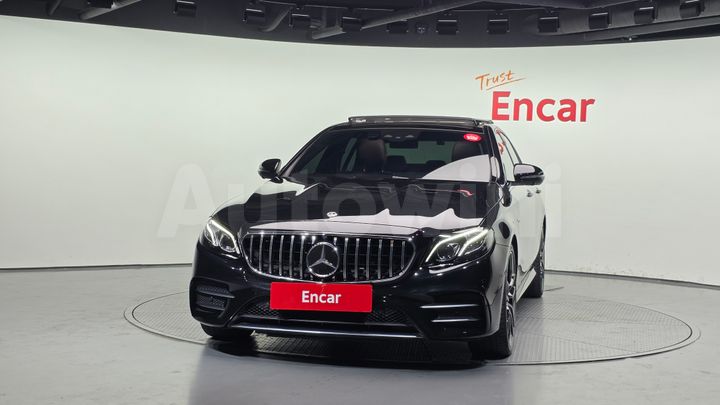 Mercedes-Benz E Class 2019 — 3
