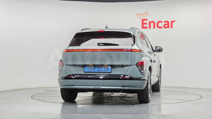 Hyundai Kona 2026 — 4