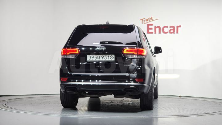 Jeep Cherokee 2020 — 4