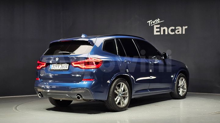 BMW X3 2021 — 2