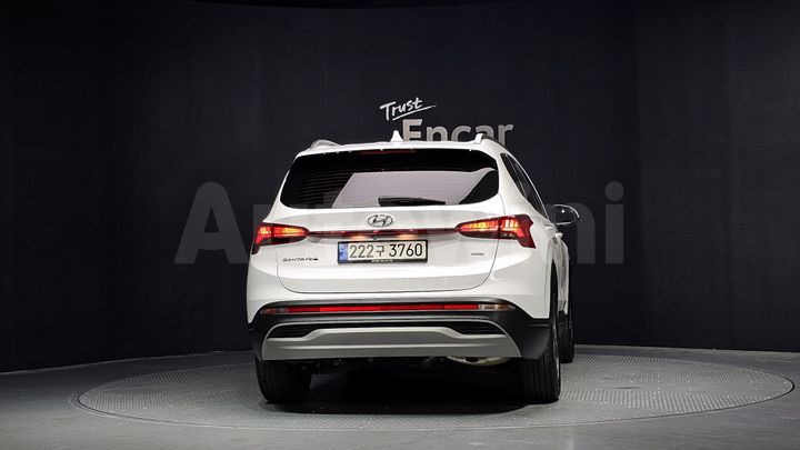 Hyundai SantaFe 2021 — 5