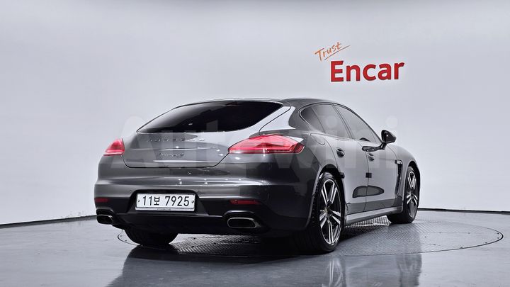 Porsche Panamera 2015 — 2