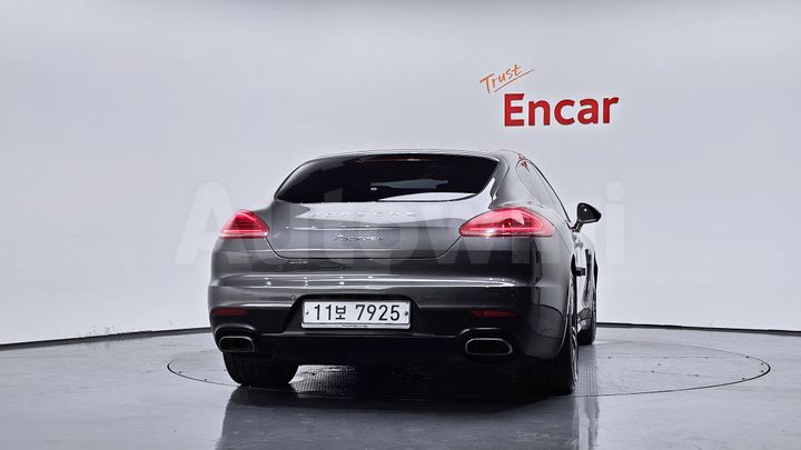 Porsche Panamera 2015 — 4