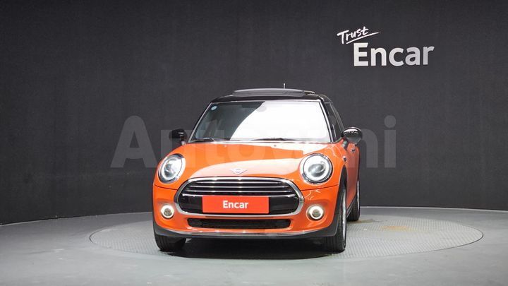 Mini Cooper 2020 — 3
