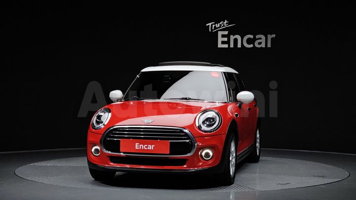 Mini Cooper 2020 — 3