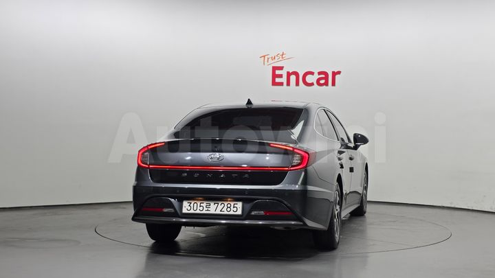 Hyundai Sonata 2022 — 4