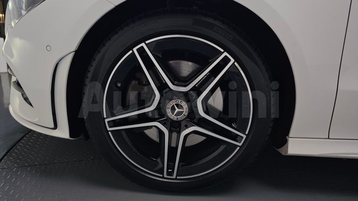 Mercedes Benz CLA Class 2023 — 4