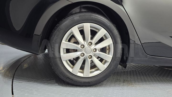 Kia K3 2015 — 5