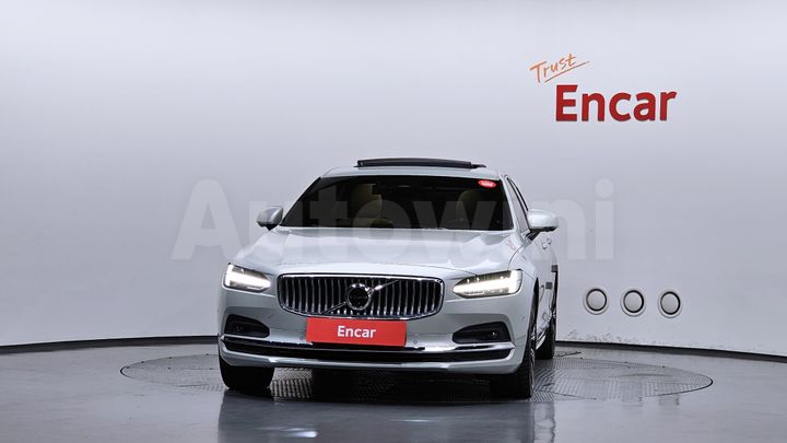 Volvo S90 2022 — 3