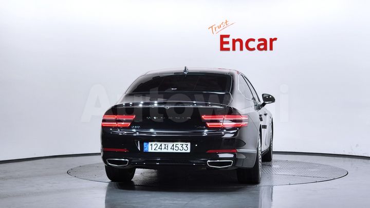 Genesis G80 2022 — 4