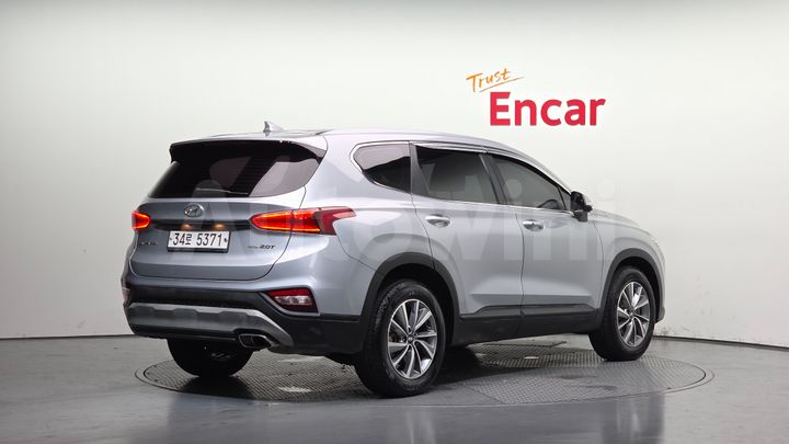 Hyundai SantaFe 2019 — 2