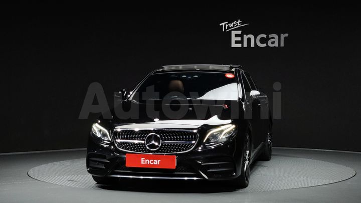 Mercedes-Benz E Class 2017 — 3
