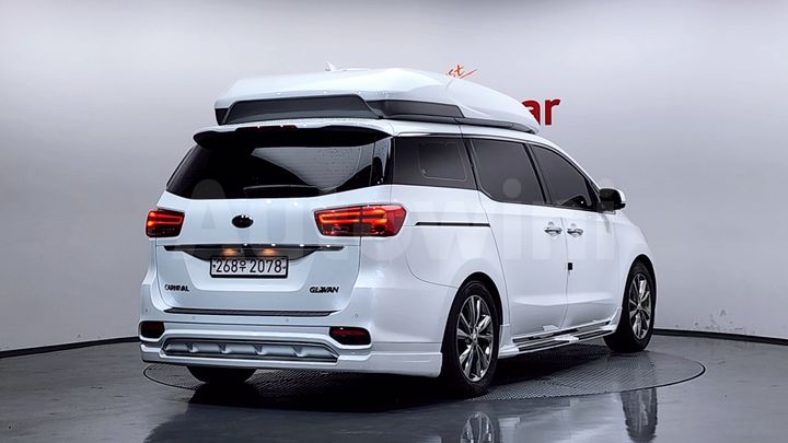 Kia Carnival 2020 — 2