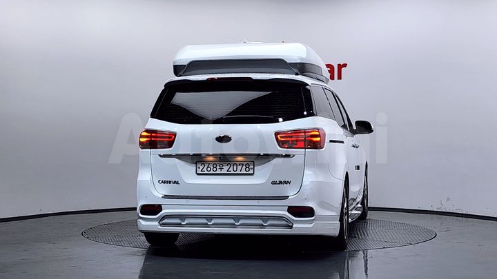 Kia Carnival 2020 — 4