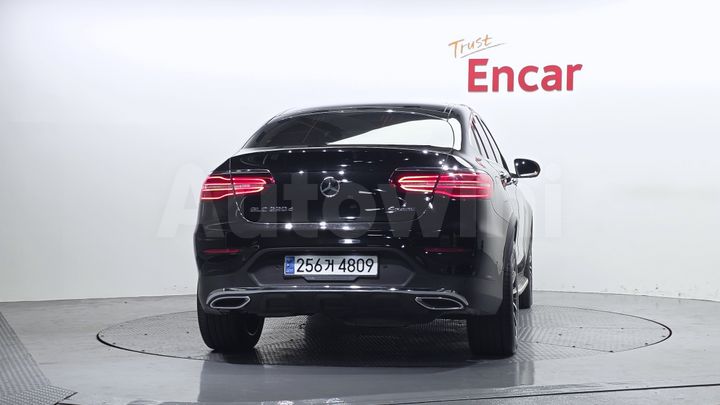 Mercedes-Benz GLC Class 2018 — 4