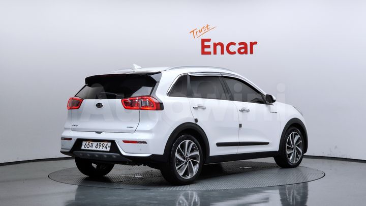 Kia Niro 2018 — 2