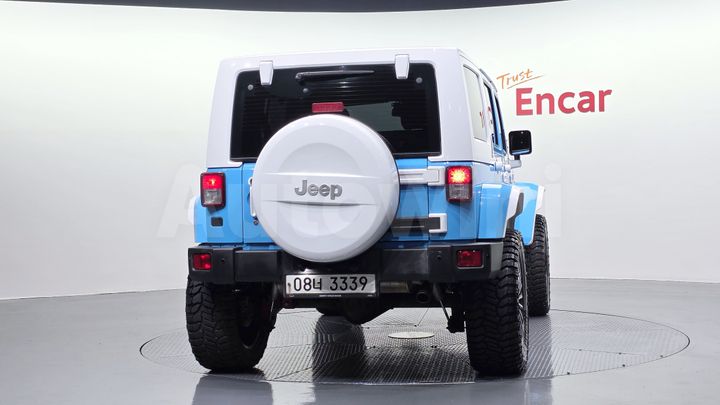 Jeep Wrangler 2017 — 4