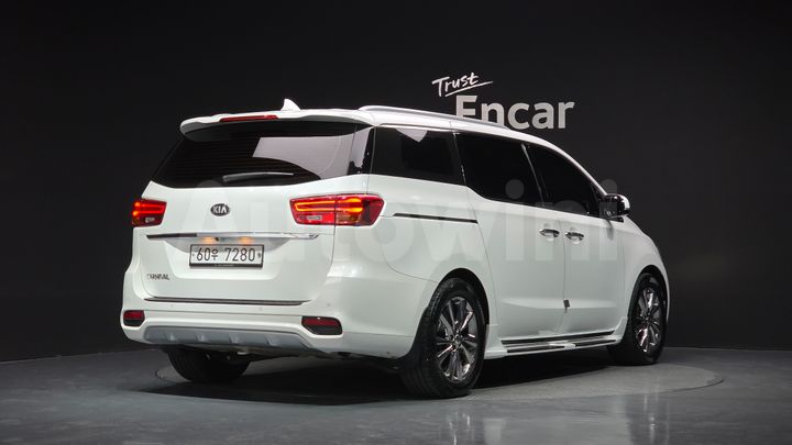 Kia Carnival 2019 — 2