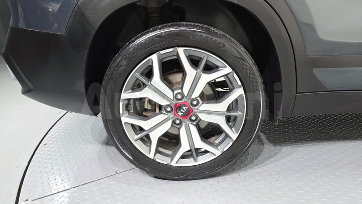 Kia Seltos 2020 — 5
