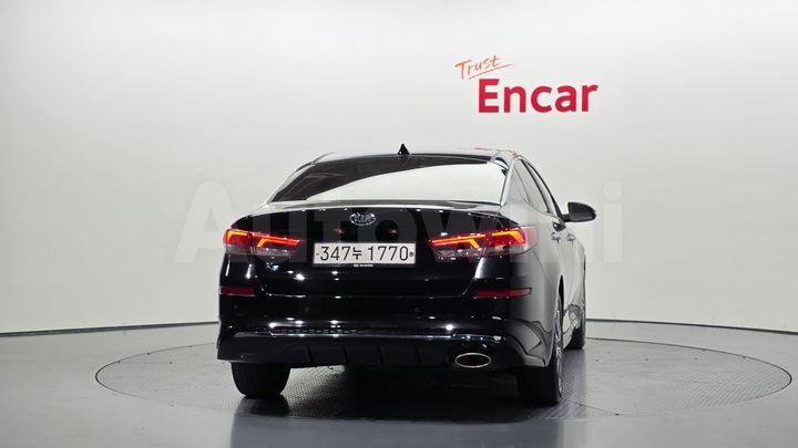 Kia K5 2019 — 4