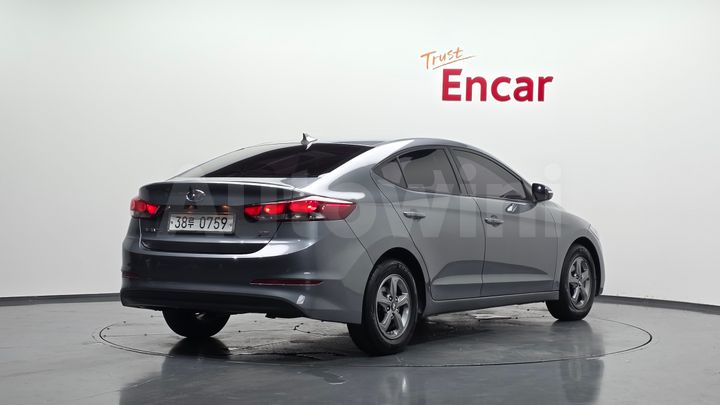 Hyundai Avante 2016 — 2