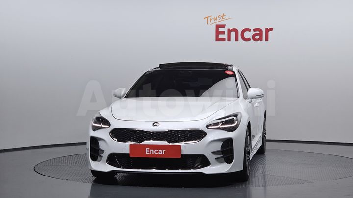 Kia Stinger 2018 — 3
