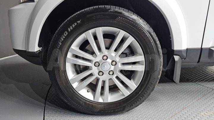 Land Rover Discovery 2016 — 5