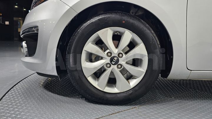 Kia Pride 2015 — 5