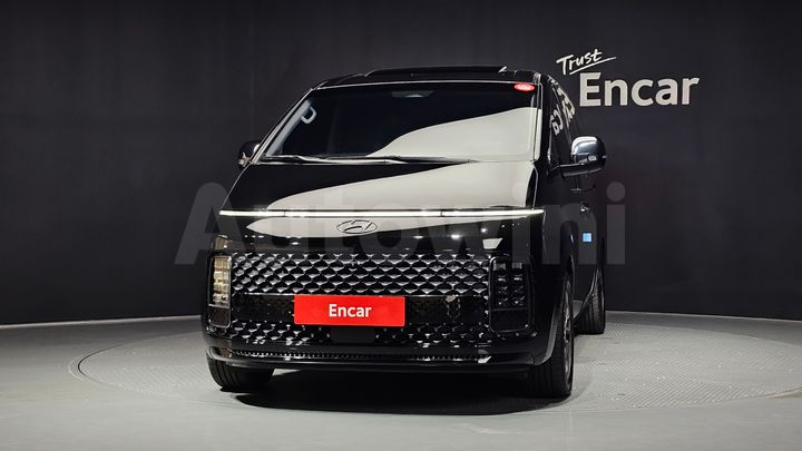 Hyundai Staria 2022 — 3