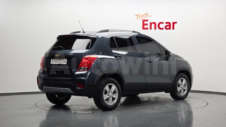 Chevrolet Trax 2020 — 2