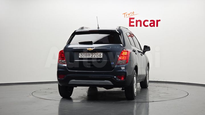 Chevrolet Trax 2020 — 4