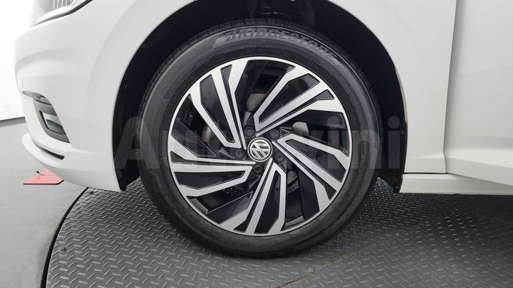 Volkswagen Jetta 2021 — 5