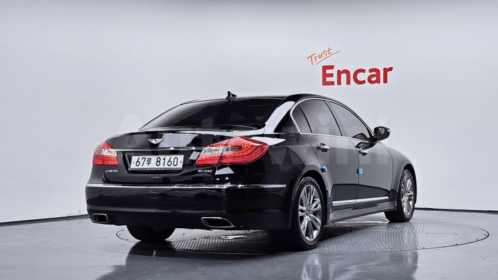 Hyundai Genesis 2012 — 2