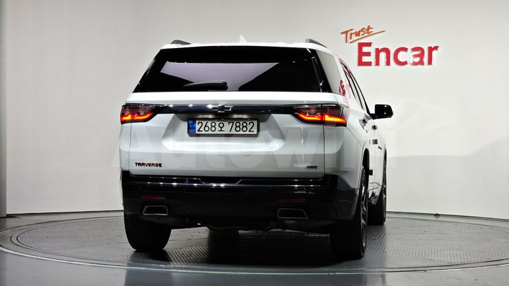 Chevrolet Traverse 2021 — 4