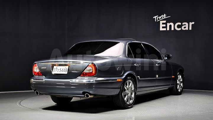 Jaguar XJ 2005 — 3