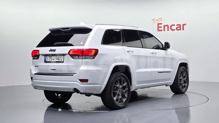 Jeep Cherokee 2021 — 2