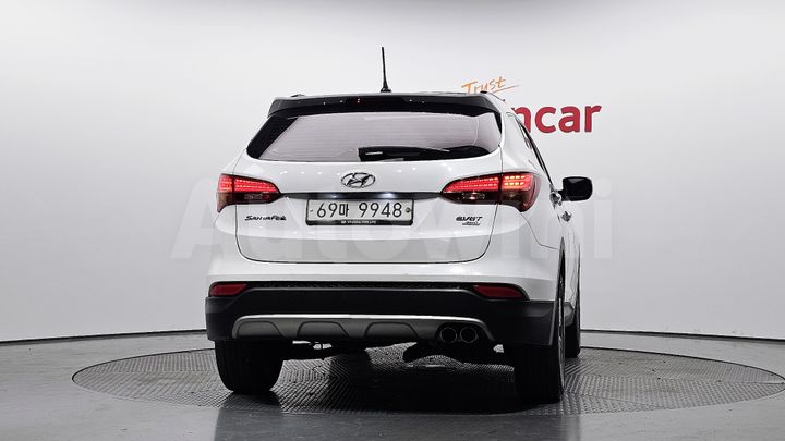 Hyundai SantaFe 2014 — 3